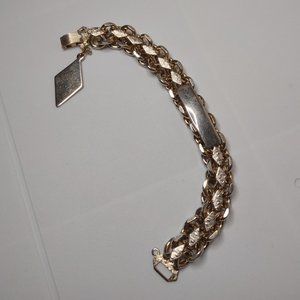 Vintage Metal Link Bracelet With Diamond Pattern
